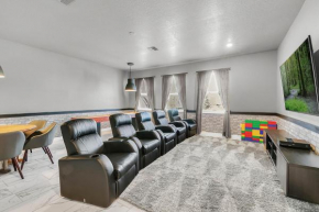 Last Minute Disney Getaway! Private Pool, Hot Tub & Games Room. Book Now! #65749